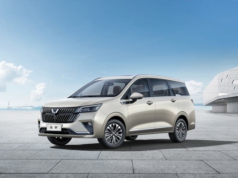 Wuling Jiachen