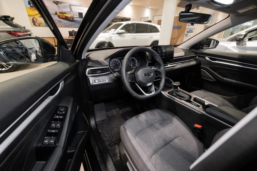 Geely Emgrand Geely Emgrand