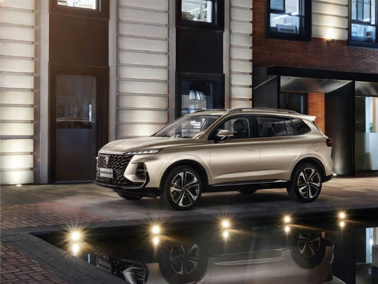 Roewe RX5 Max Roewe RX5 Max