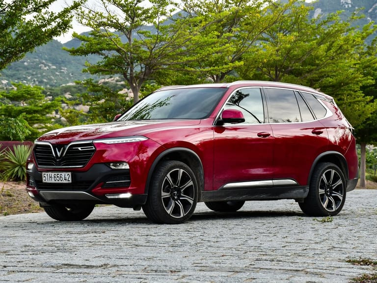 VinFast LUX SA2.0 VinFast LUX SA2.0