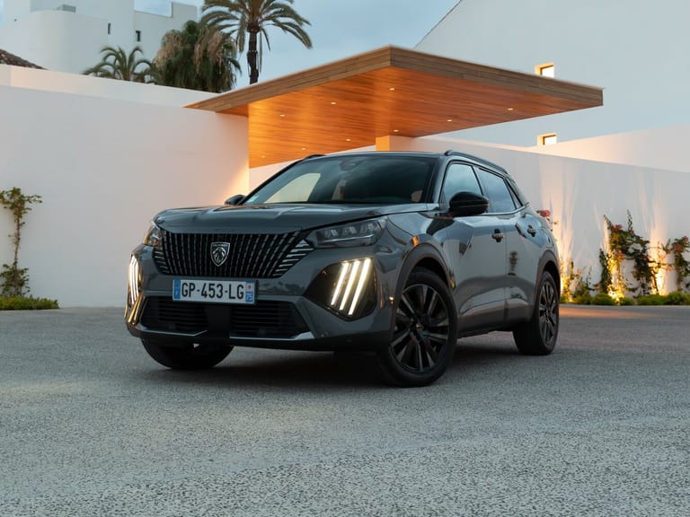 Peugeot 2008 Peugeot 2008