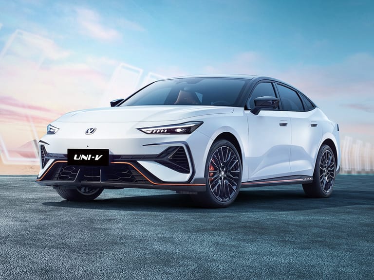 Changan UNI-V Changan UNI-V